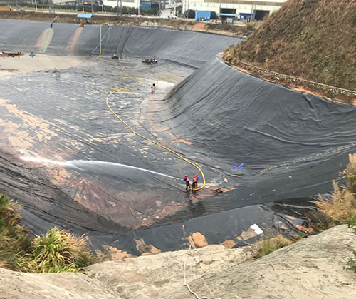 工农废水池清理